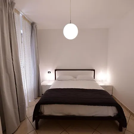 & Corso Elegant -casa Con Terrazza Privata Апартаменты